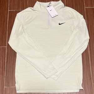Men’s Nike Golf Quarter-Zip Pullover! New with tags! Size-Small